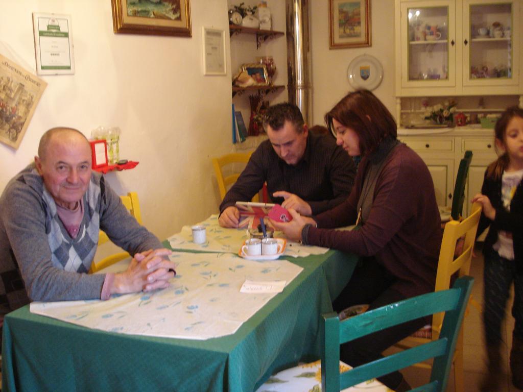 Bed and Breakfast Da Giuse Trebiano Zewnętrze zdjęcie